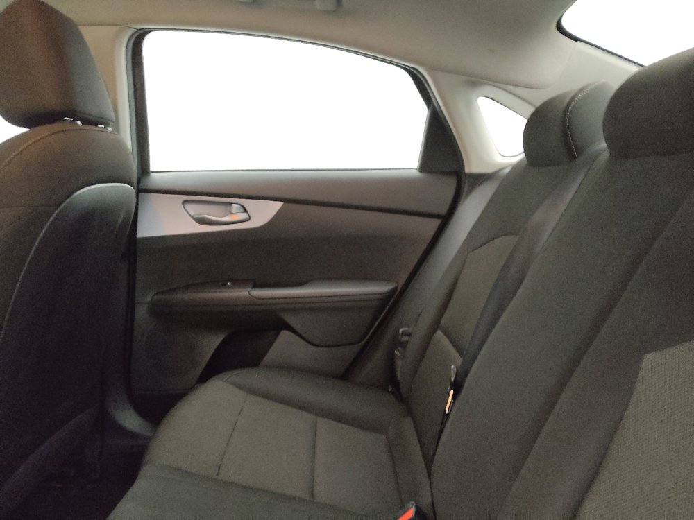 Used 2023 Kia Forte LXS image 18