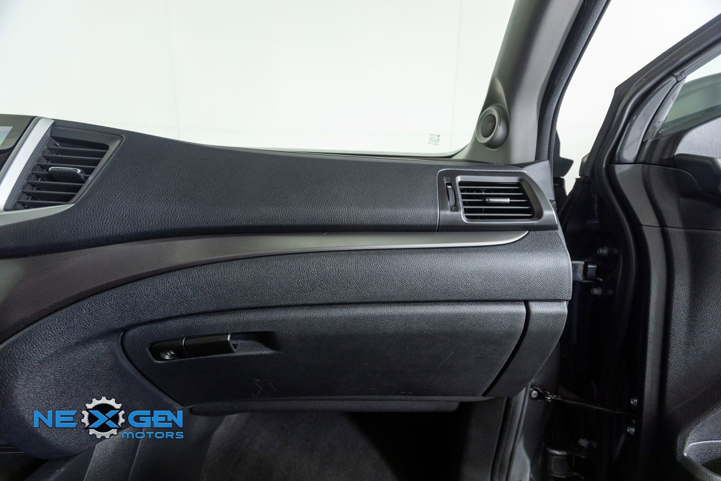 Used 2018 Honda Pilot EX-L image 39