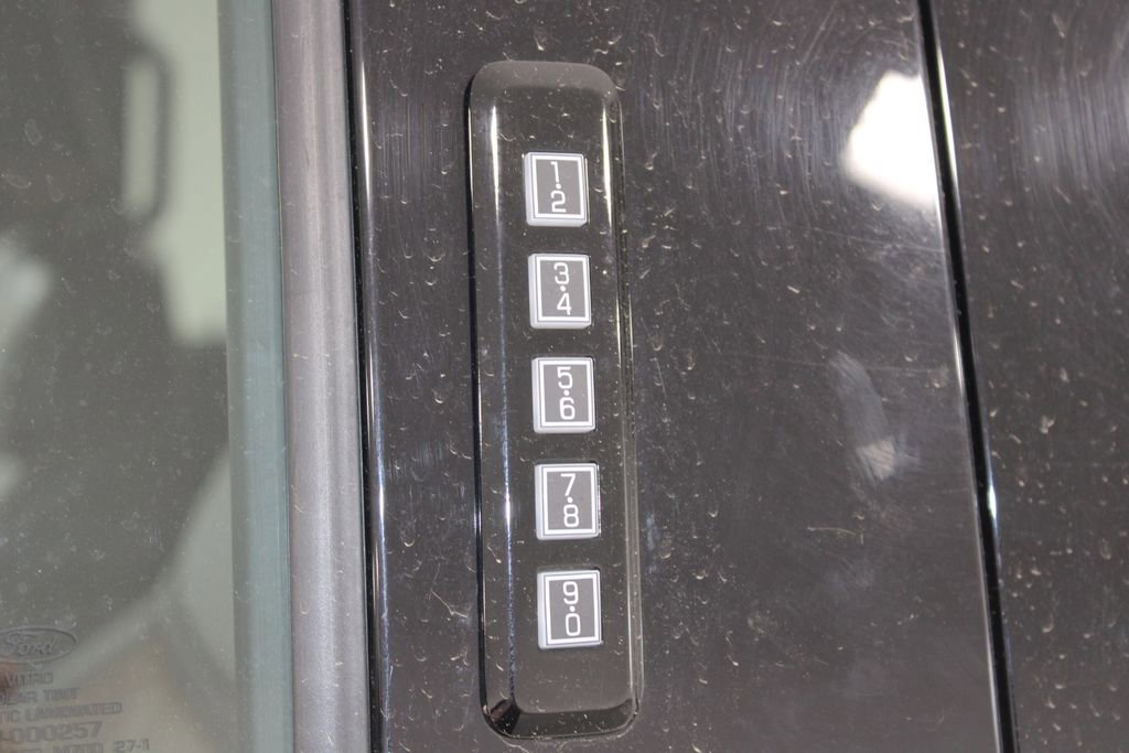 Used 2024 Ford F250 King Ranch w/ Chrome Package image 23