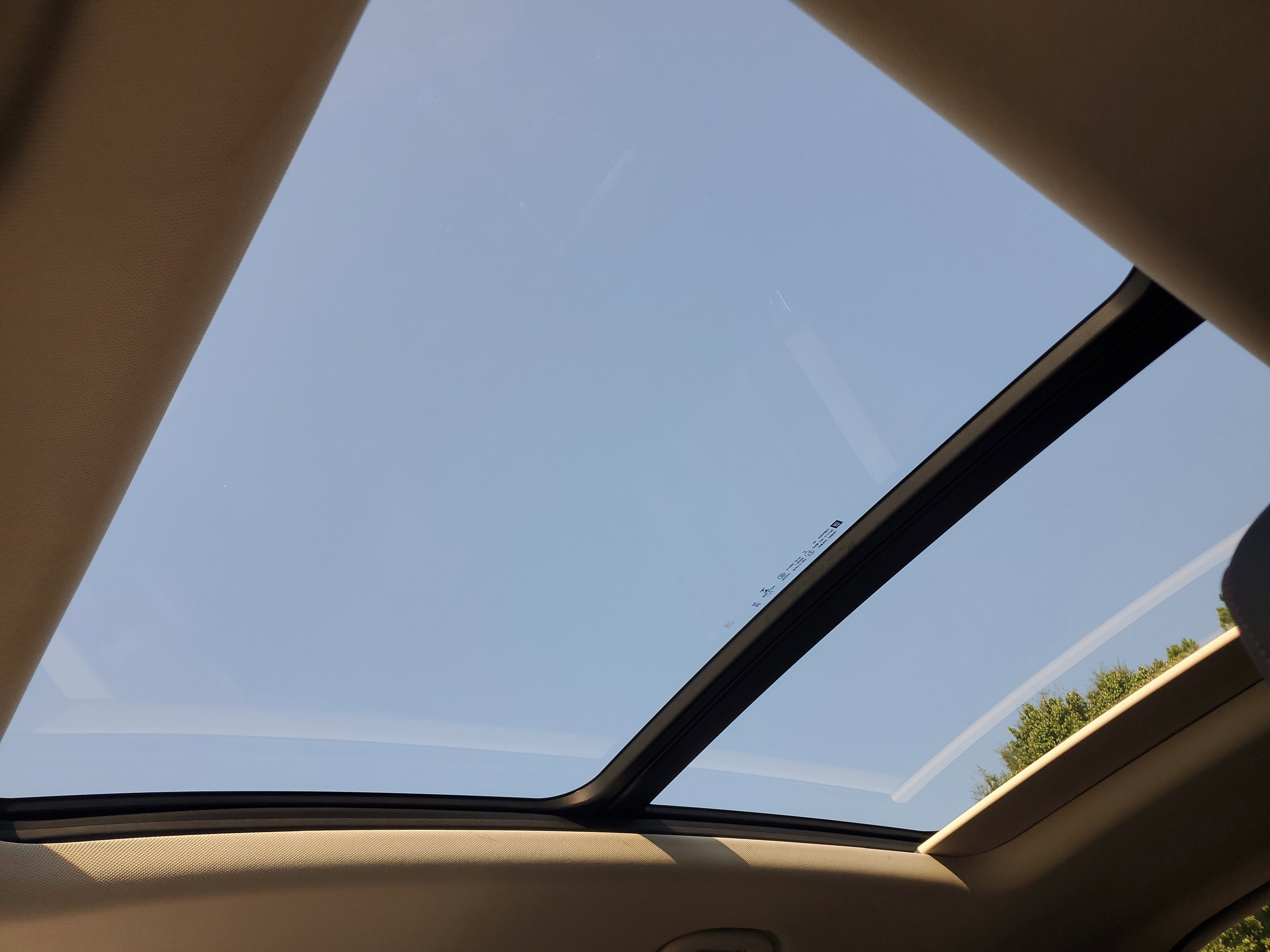 Used 2023 Buick Envision Essence w/ Sport Touring Package image 36