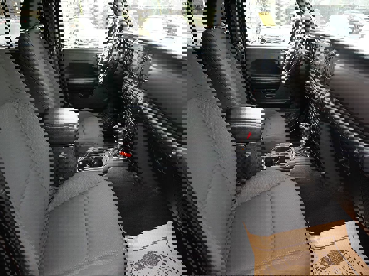 Used 2020 Jeep Wrangler Unlimited Sport S image 16