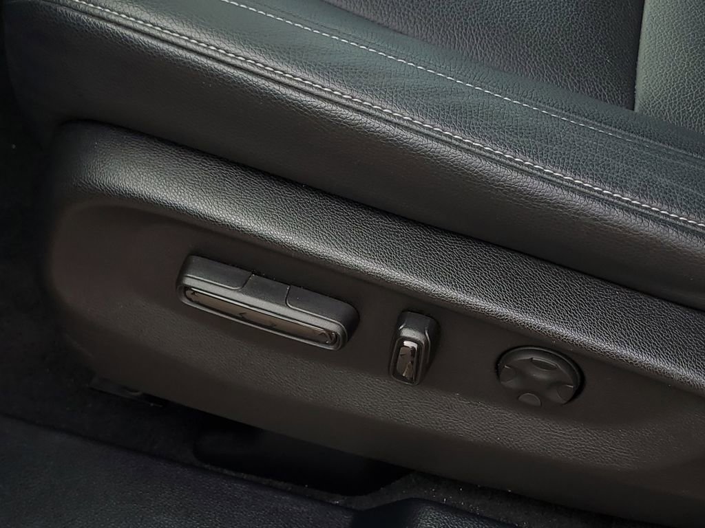 Used 2024 Honda Odyssey EX-L image 10