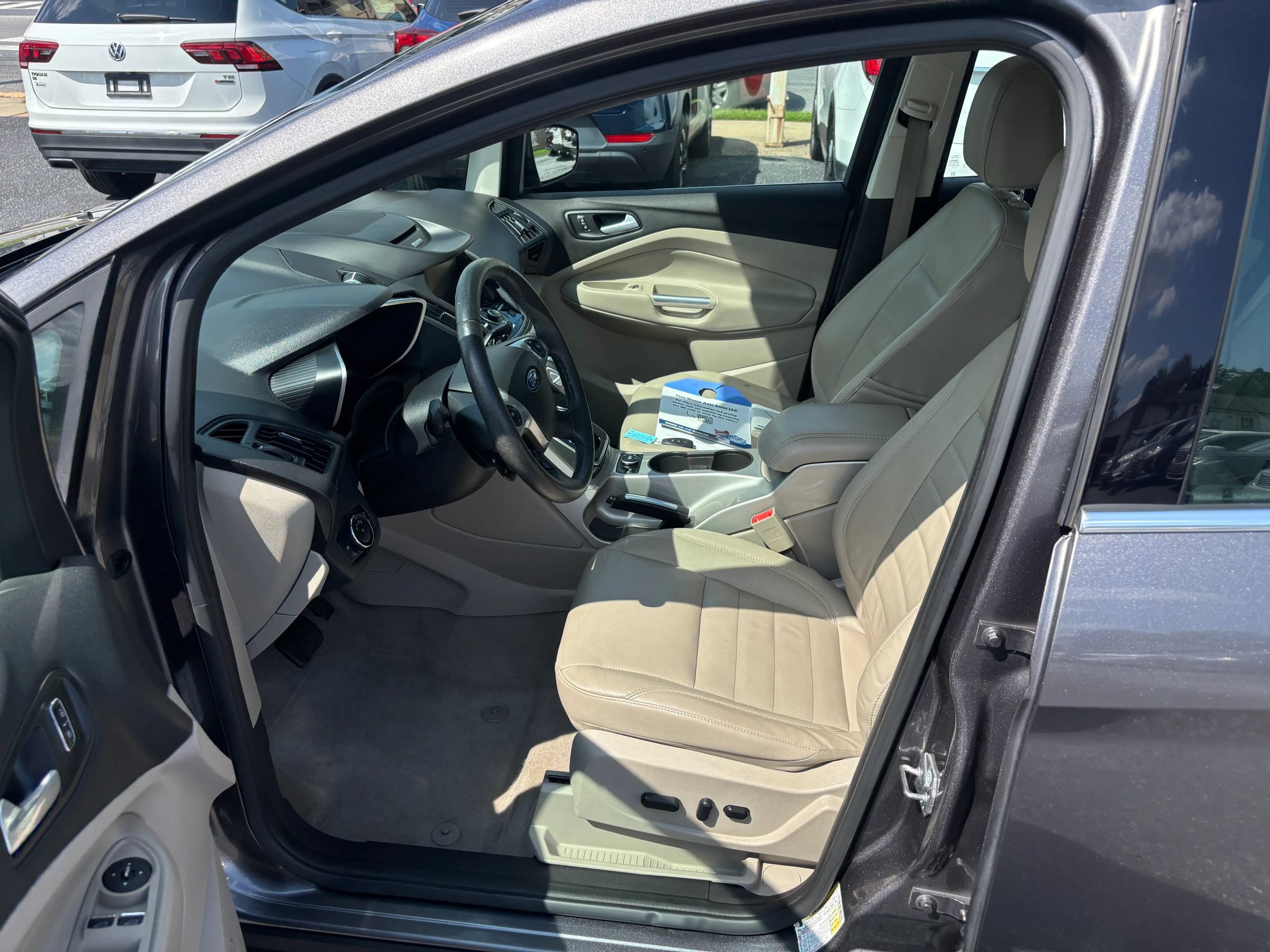 Used 2014 Ford C-MAX SEL w/ Equipment Group 302A FWD image 13