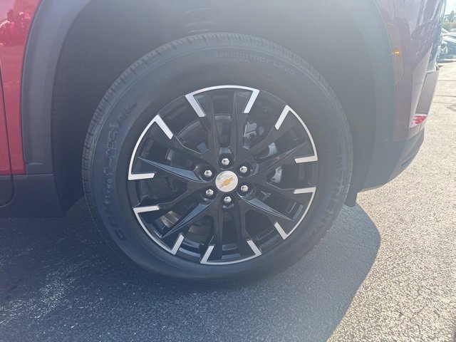 New 2026 Chevrolet Traverse LT image 11