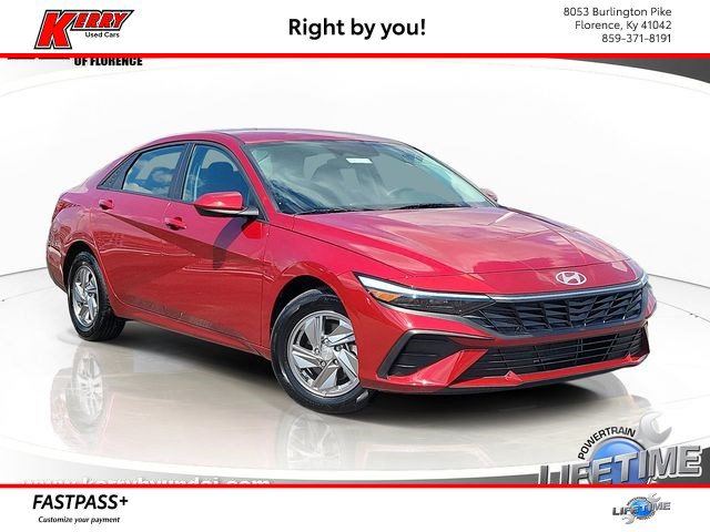 Certified 2025 Hyundai Elantra SE FWD image 1