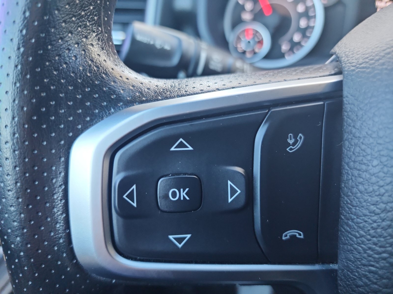 Used 2025 RAM 2500 Tradesman AWD/4WD image 19