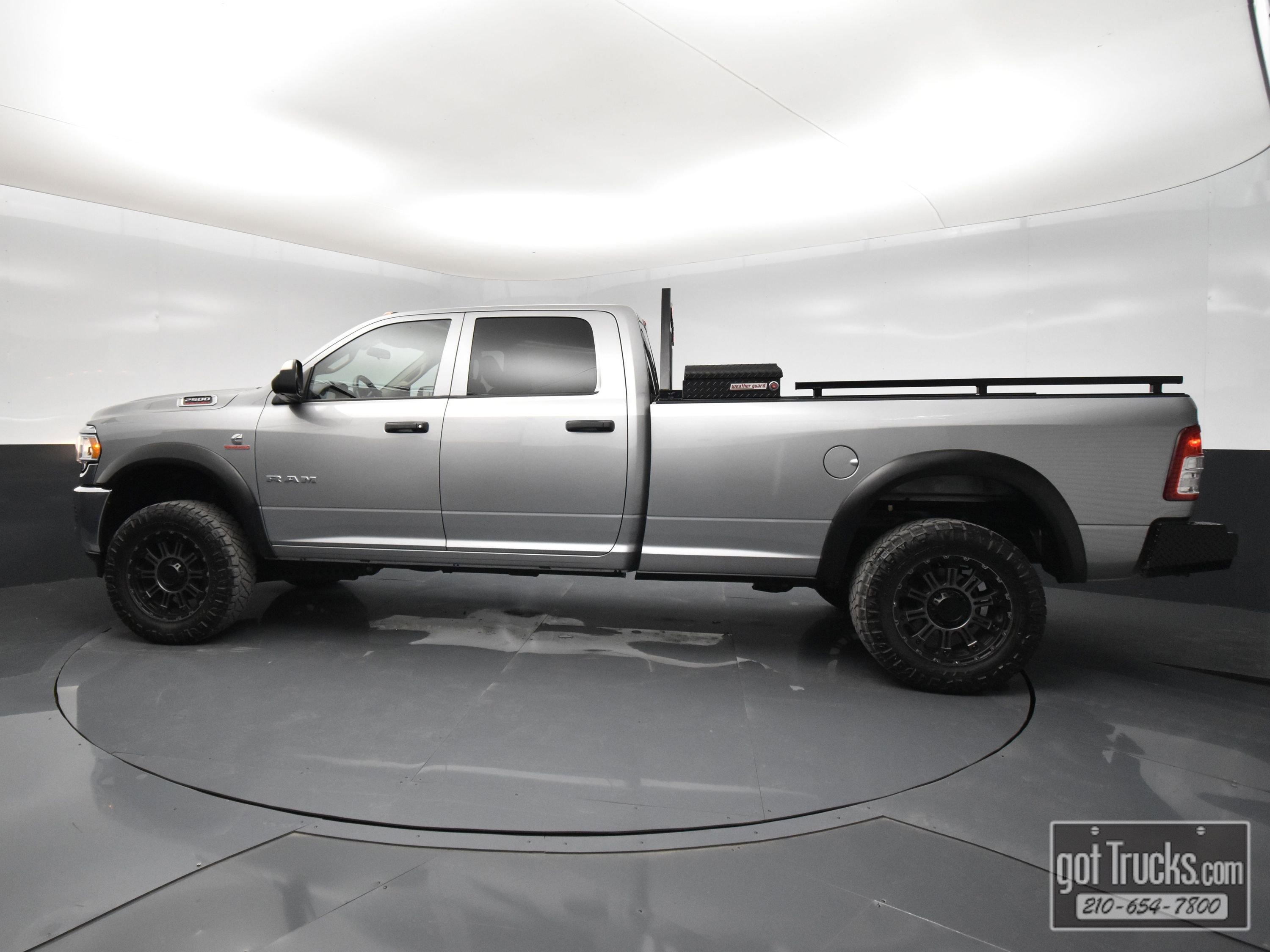 Used 2019 RAM 2500 Tradesman image 3