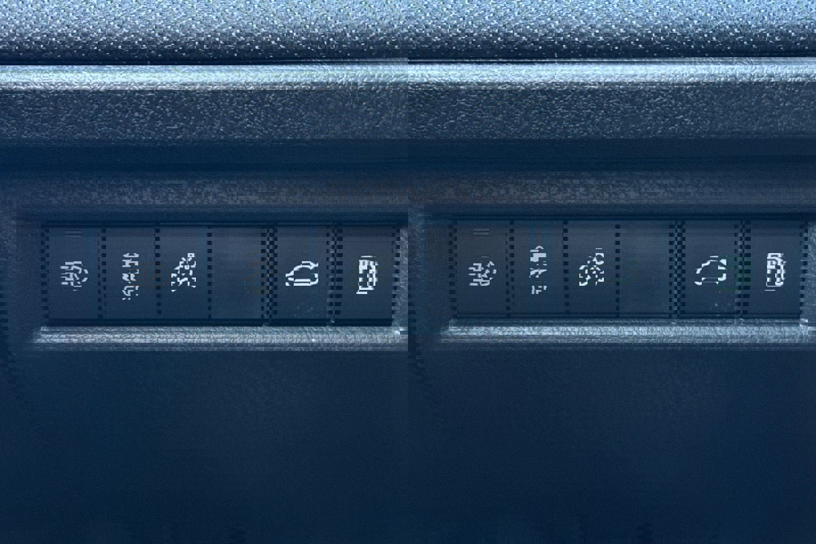 New 2026 Toyota Camry SE image 28