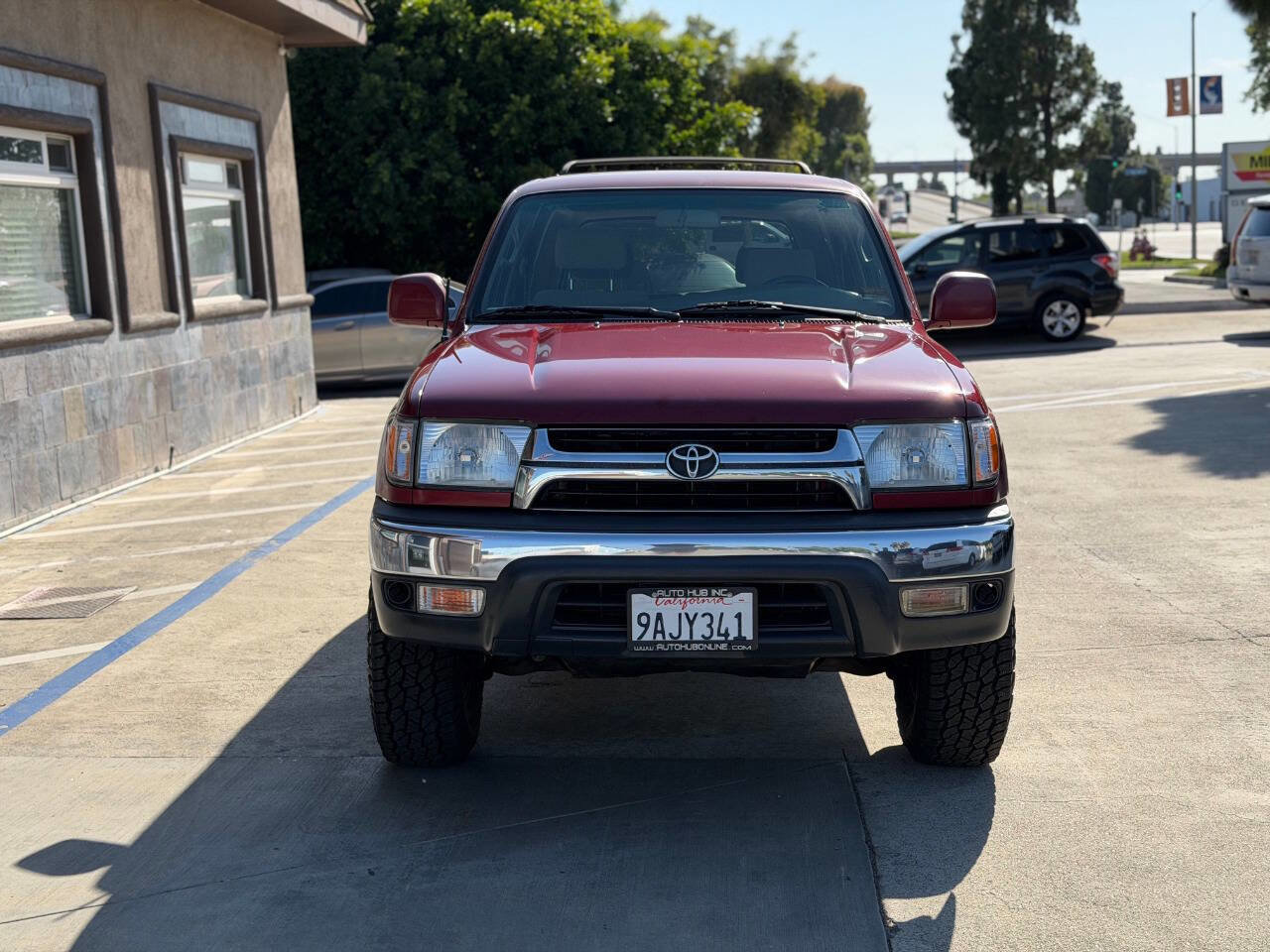 Used 2002 Toyota 4Runner SR5 RWD image 3