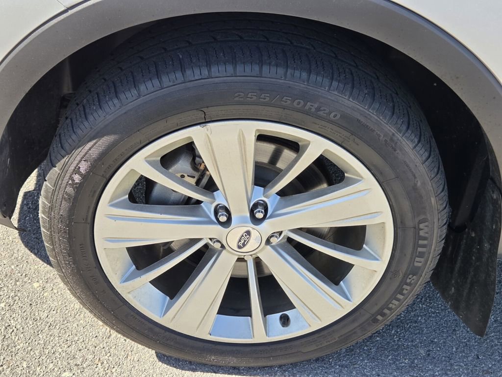 Used 2018 Ford Explorer Limited image 15