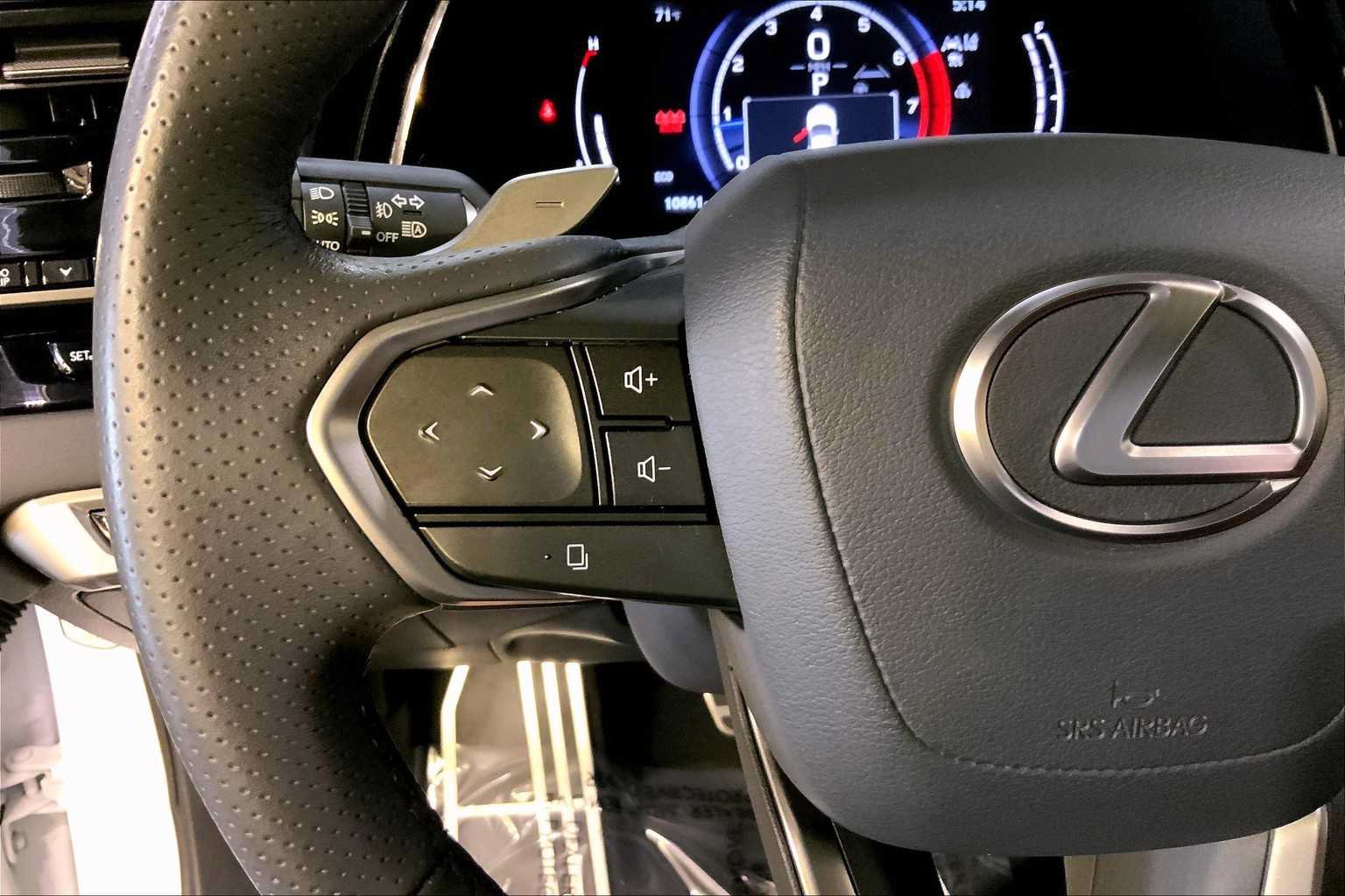 Certified 2024 Lexus RX 350 F Sport w/ Technology Package AWD/4WD image 24