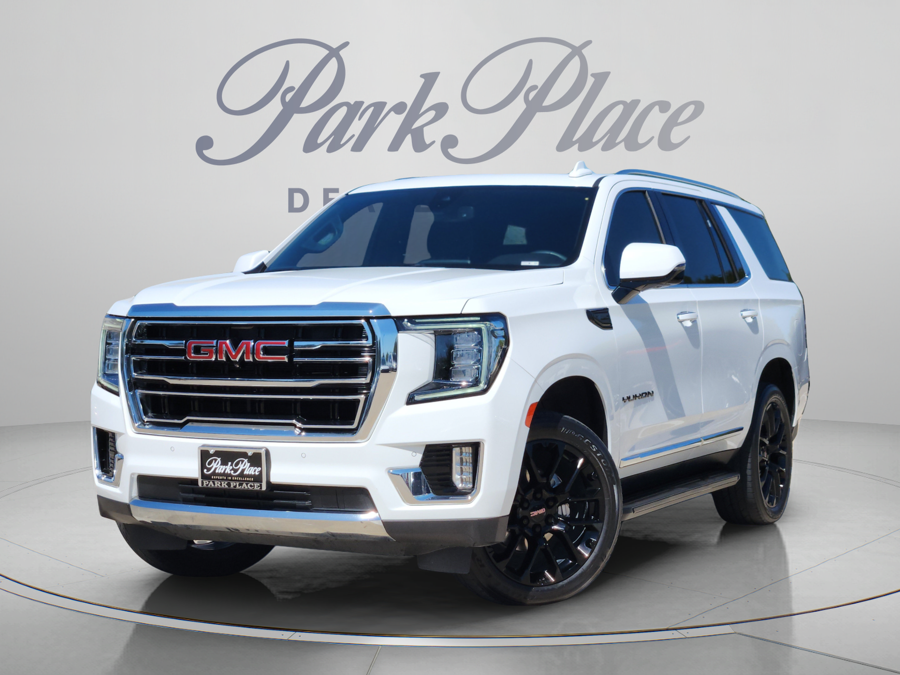 Used 2022 GMC Yukon SLT w/ SLT Premium Package