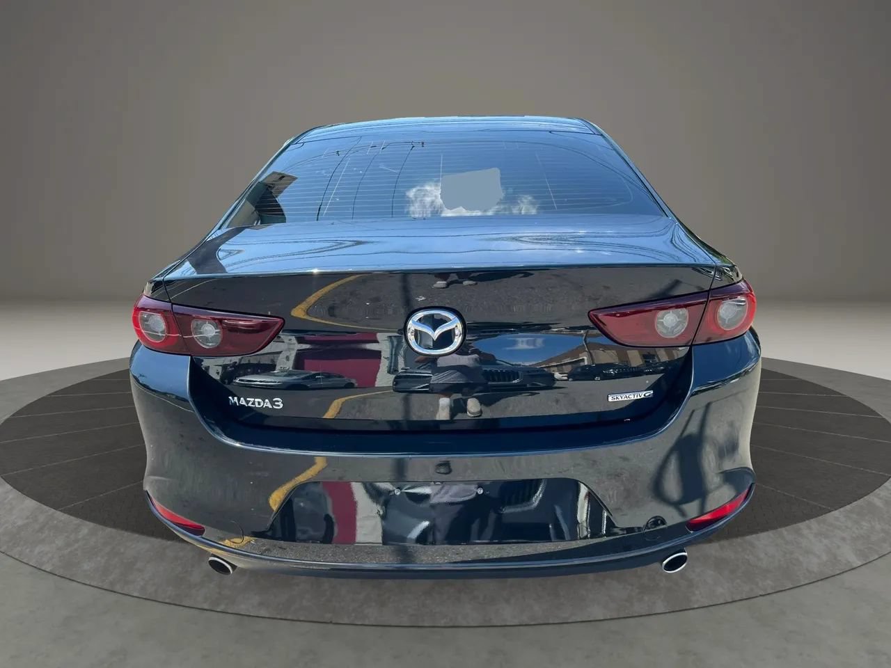 Used 2023 MAZDA MAZDA3 s FWD image 6