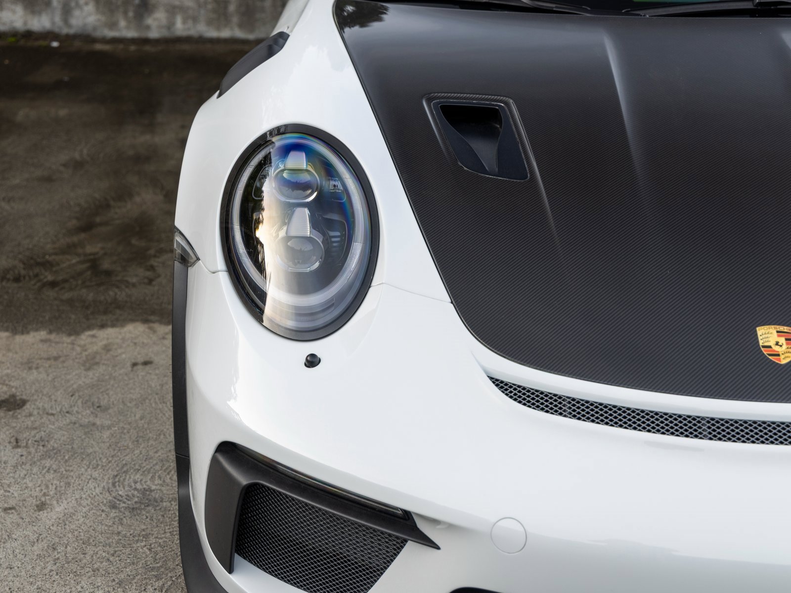 Used 2019 Porsche 911 GT3 RS image 17