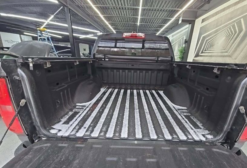Used 2017 Chevrolet Colorado Z71 image 14
