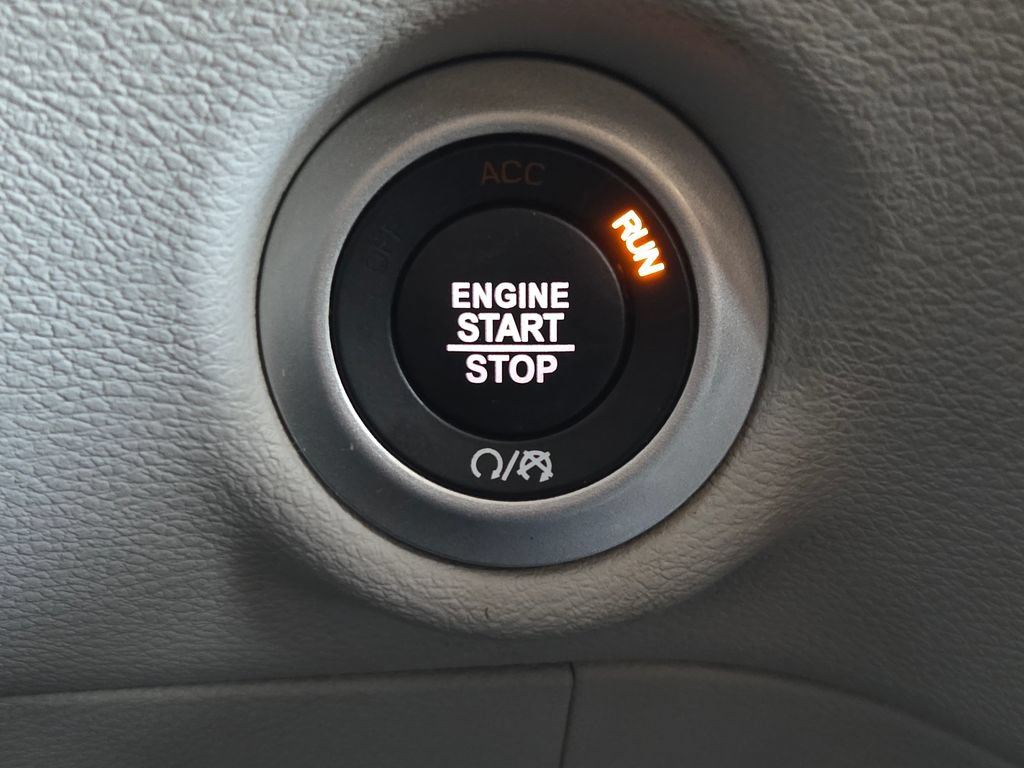 Certified 2018 Chrysler Pacifica Touring-L Plus FWD image 11