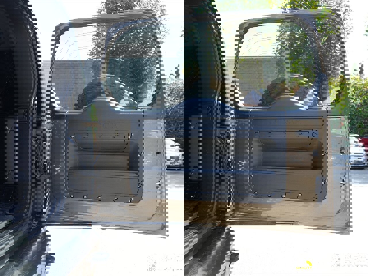 Used 2021 Land Rover Defender 110 X image 50