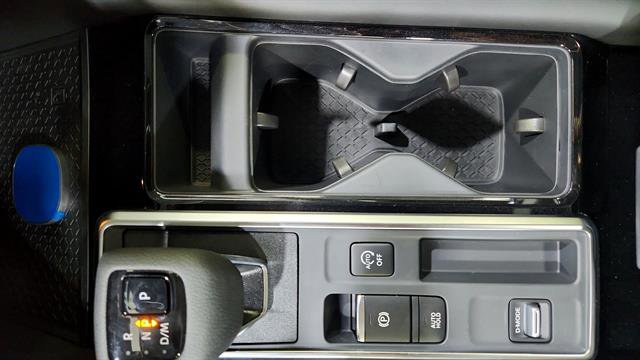 New 2026 Nissan Pathfinder SL FWD image 17