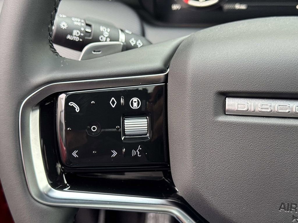 New 2026 Land Rover Discovery Sport Landmark image 27