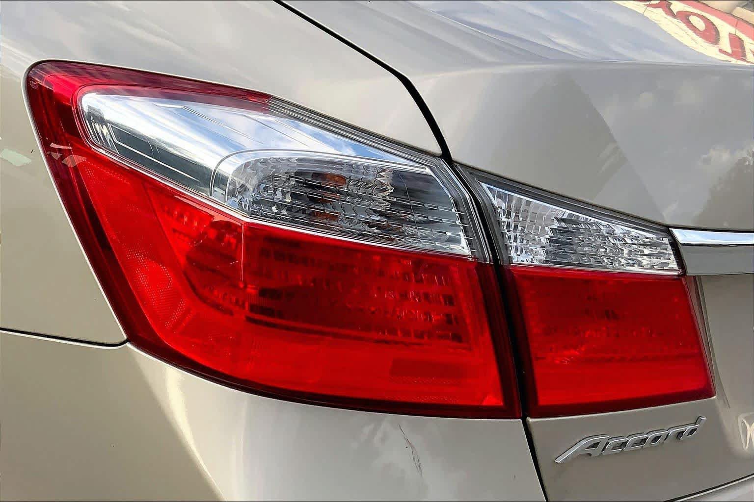 Used 2014 Honda Accord LX image 25