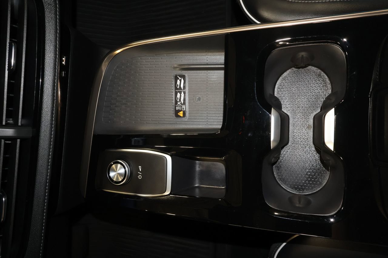 Certified 2025 Buick Enclave Avenir w/ Super Cruise Package image 15