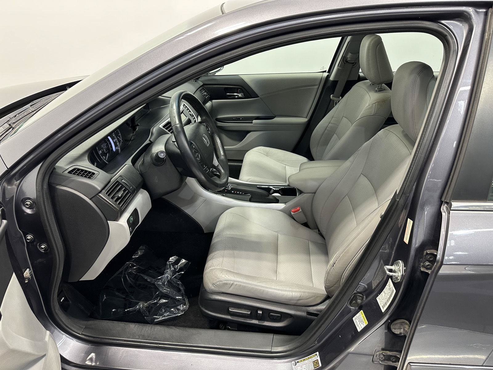 Used 2013 Honda Accord EX-L image 11
