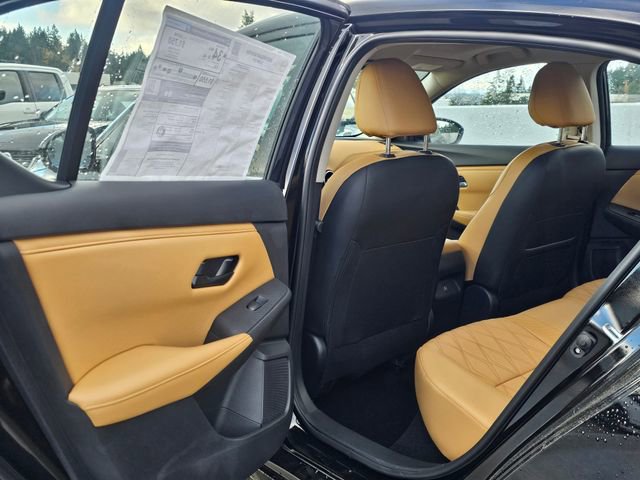 Used 2025 Nissan Sentra SV w/ SV Premium Package image 16