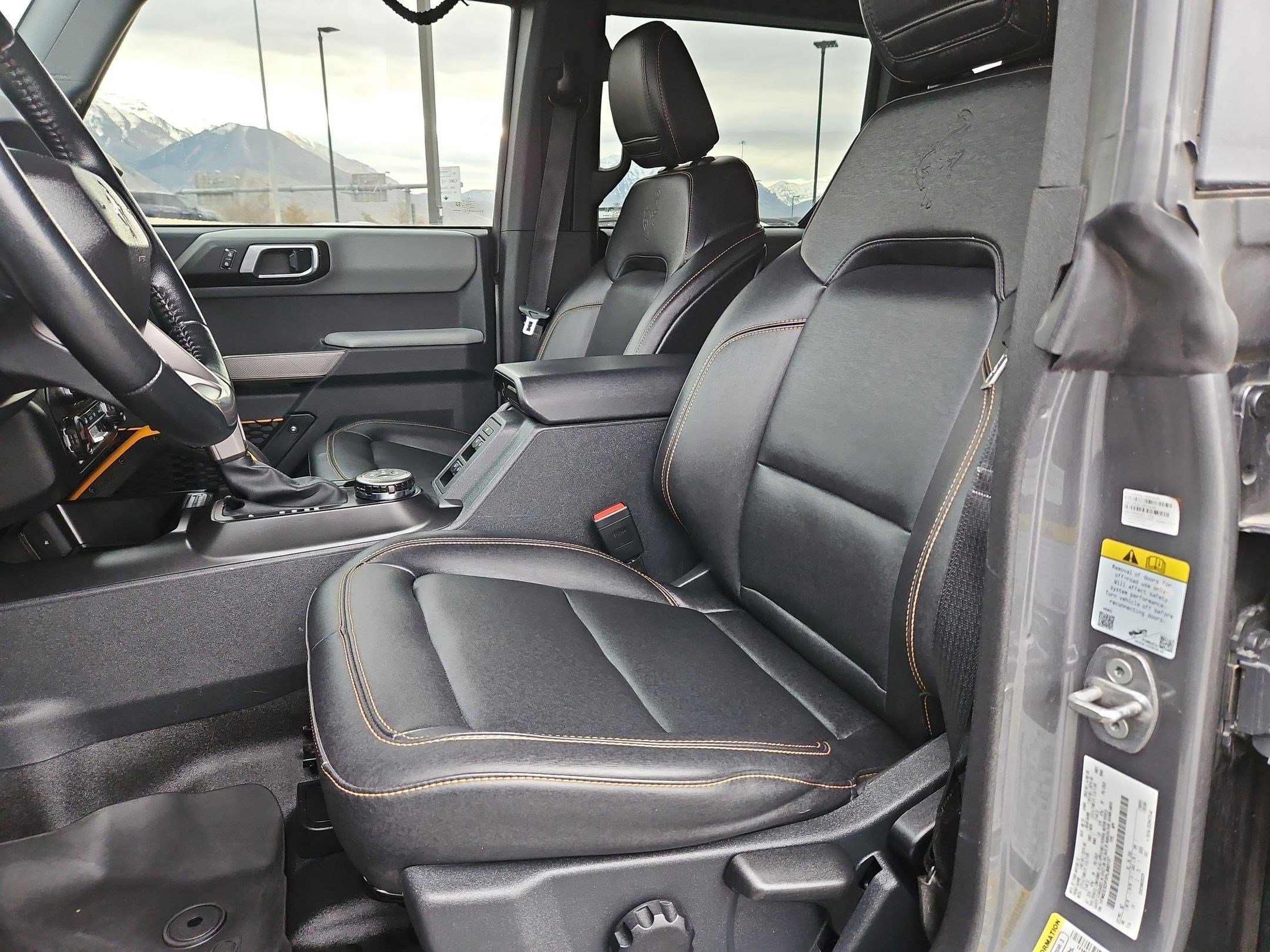 Used 2023 Ford Bronco Badlands w/ Sasquatch Package image 18
