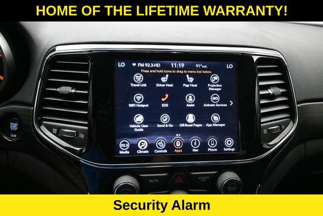 Used 2020 Jeep Grand Cherokee Altitude AWD/4WD image 31