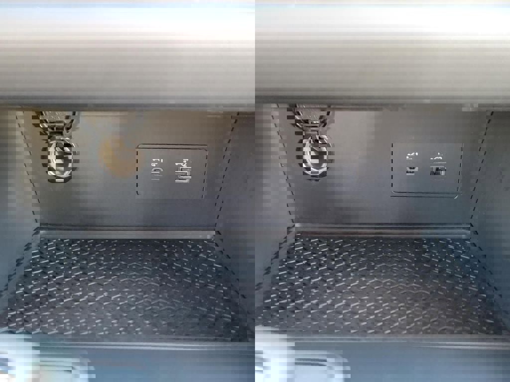 Certified 2025 Nissan Pathfinder S w/ Cargo Package image 26