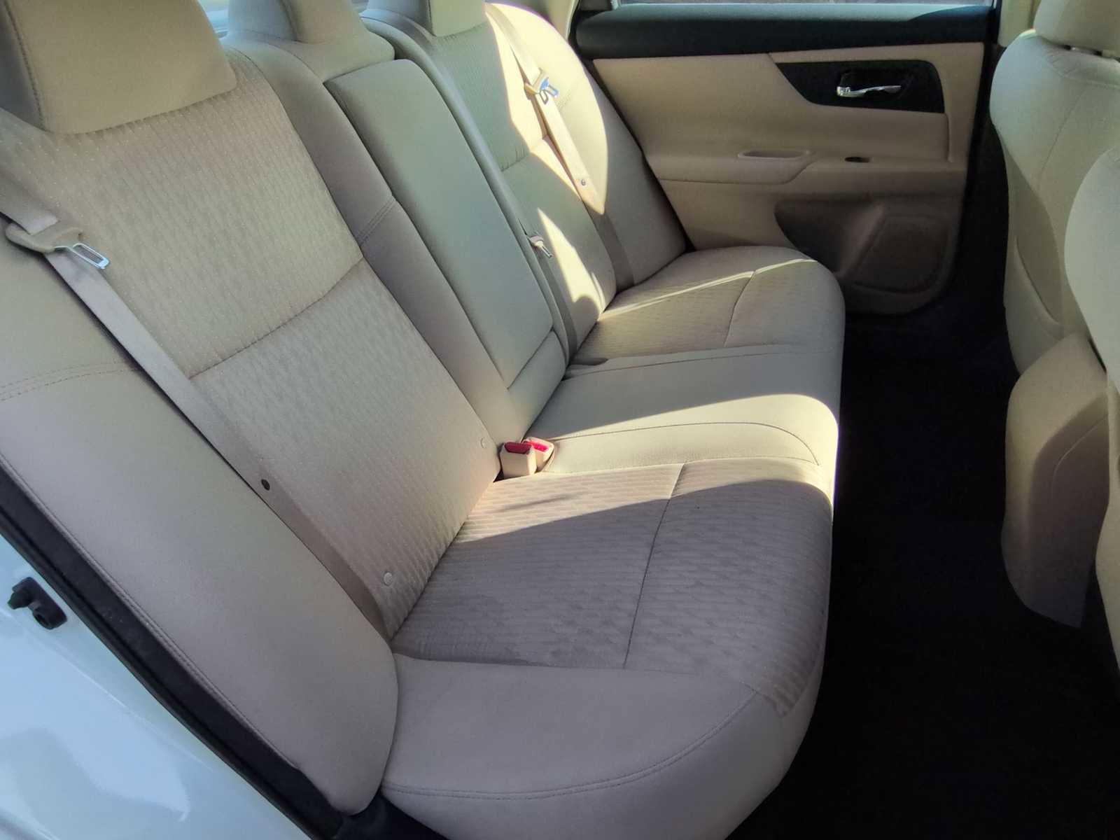 Used 2016 Nissan Altima 2.5 S w/ Power Driver Seat Package image 21