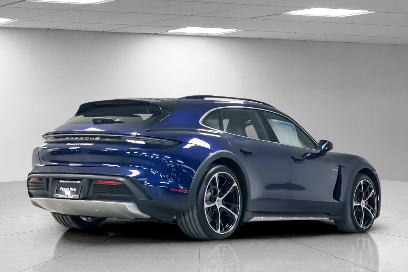 New 2025 Porsche Taycan 4S image 8