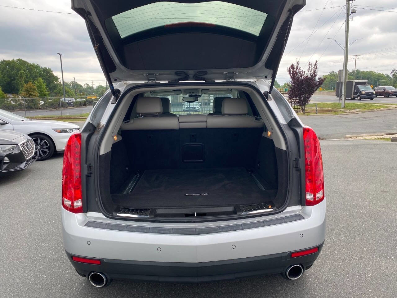 Used 2013 Cadillac SRX Performance w/ Driver Awareness Package FWD image 15