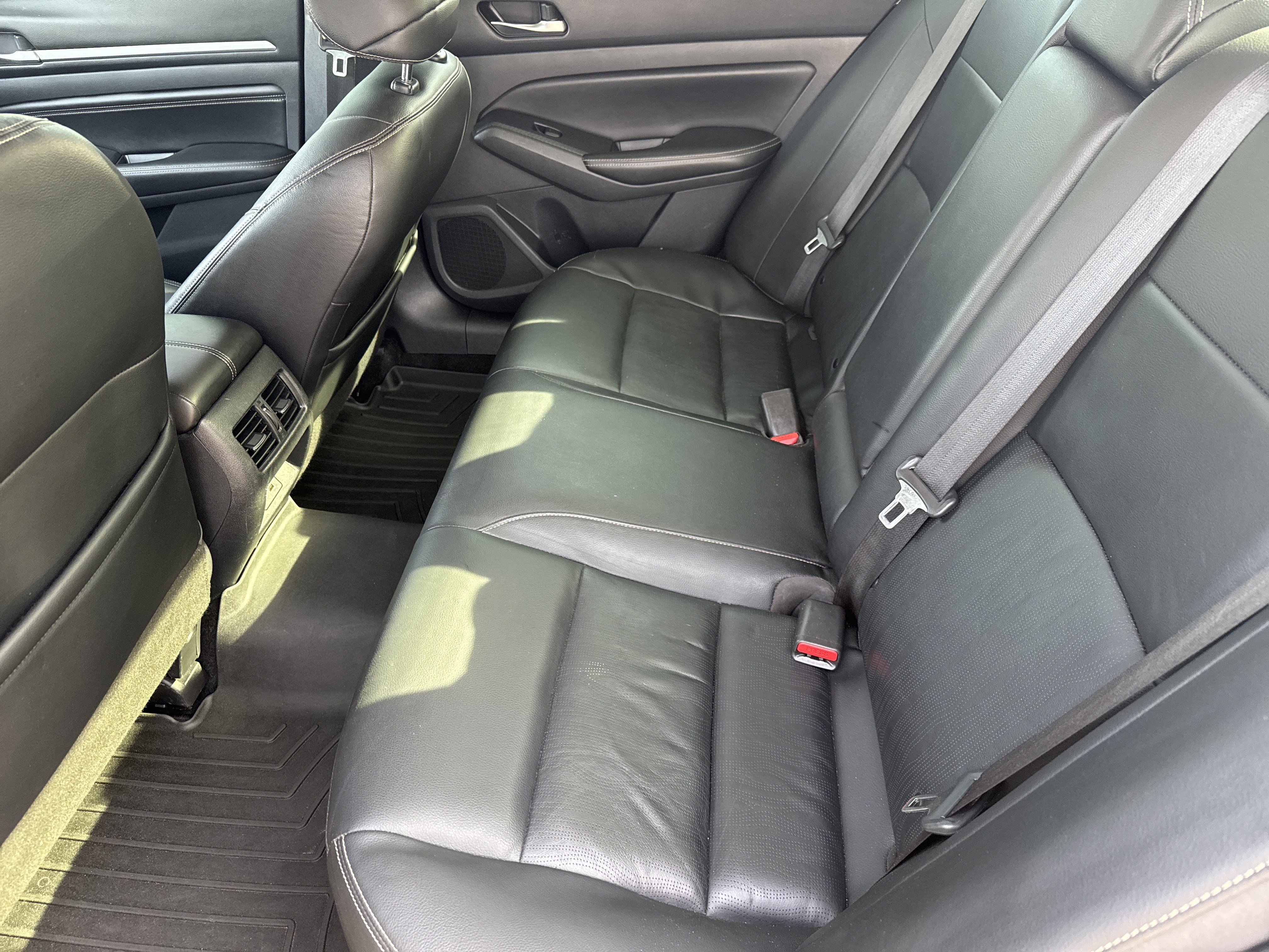 Used 2019 Nissan Altima 2.5 Platinum image 11