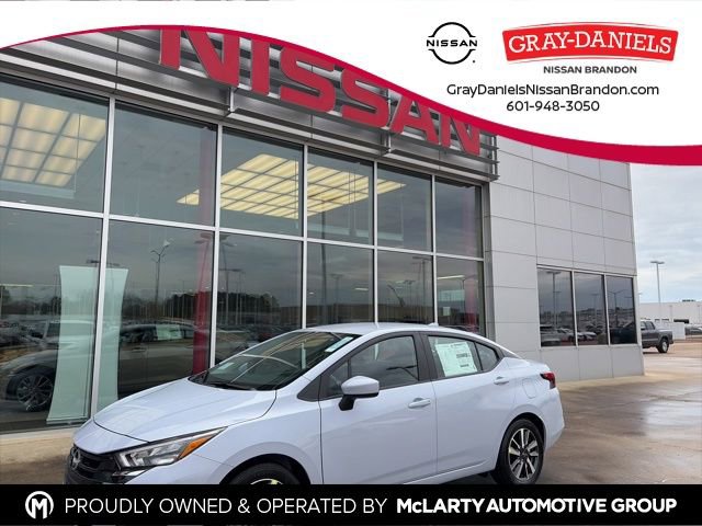 New 2025 Nissan Versa SV w/ Trunk Package FWD image 1