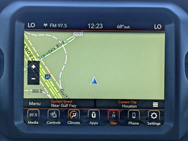 Used 2022 Jeep Wrangler Unlimited Sahara w/ Cold Weather Group image 15