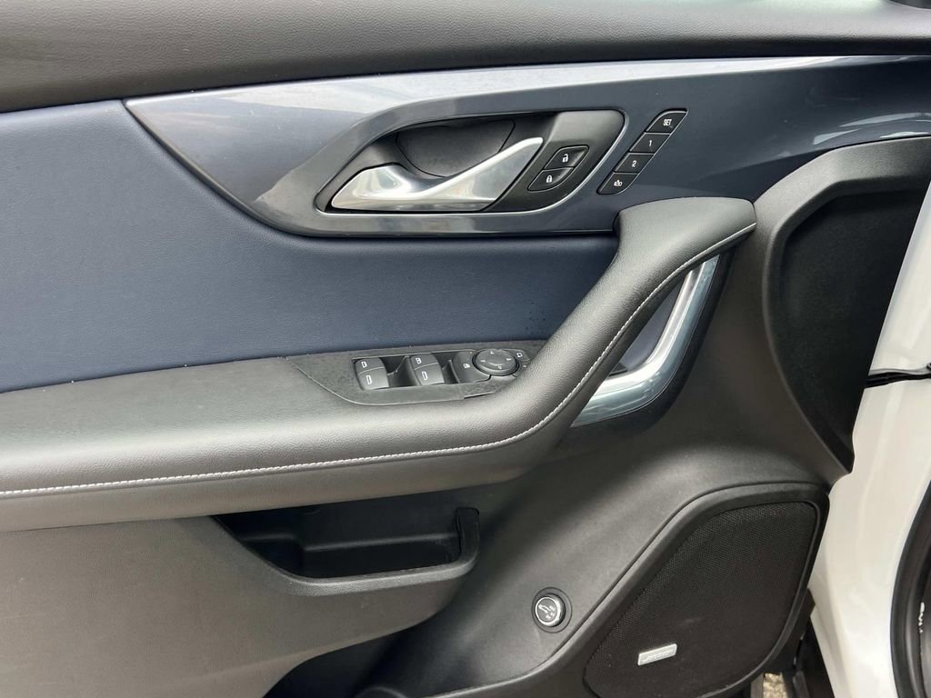 Used 2023 Chevrolet Blazer RS w/ Driver Confidence II Package image 17