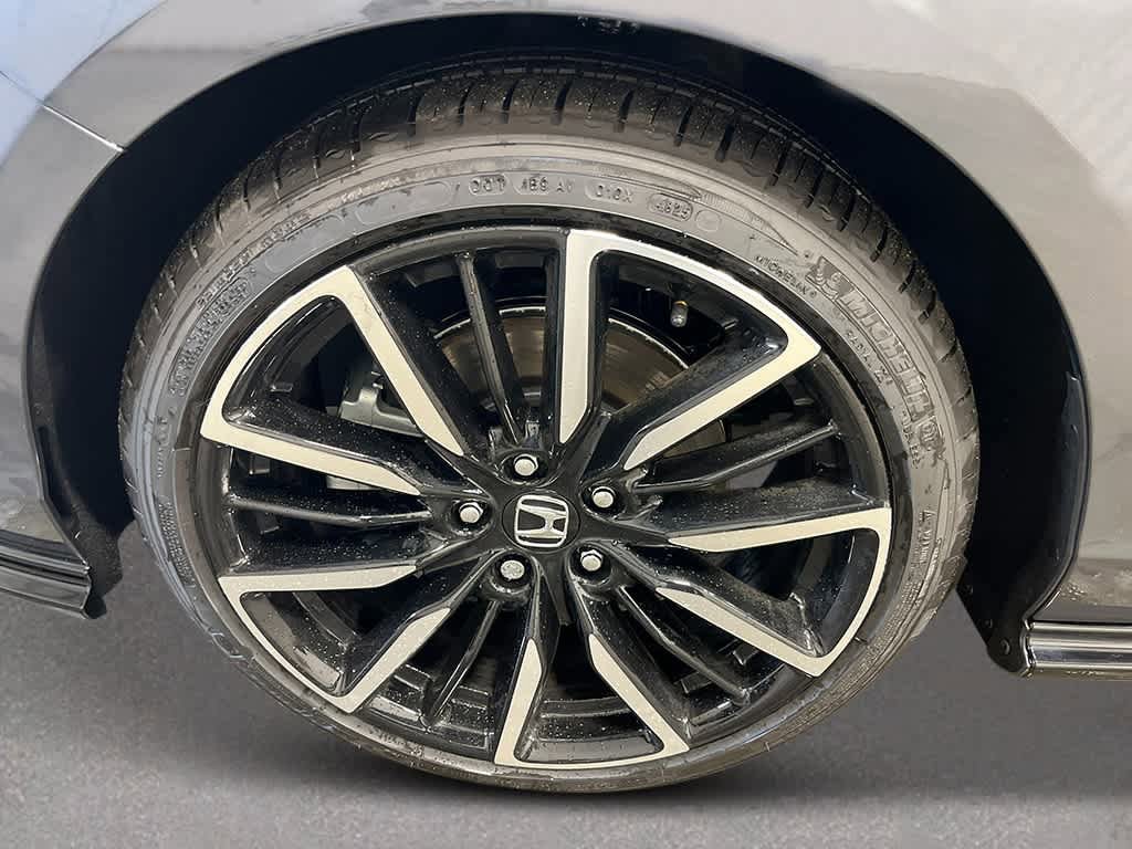 New 2026 Honda Accord Touring image 11
