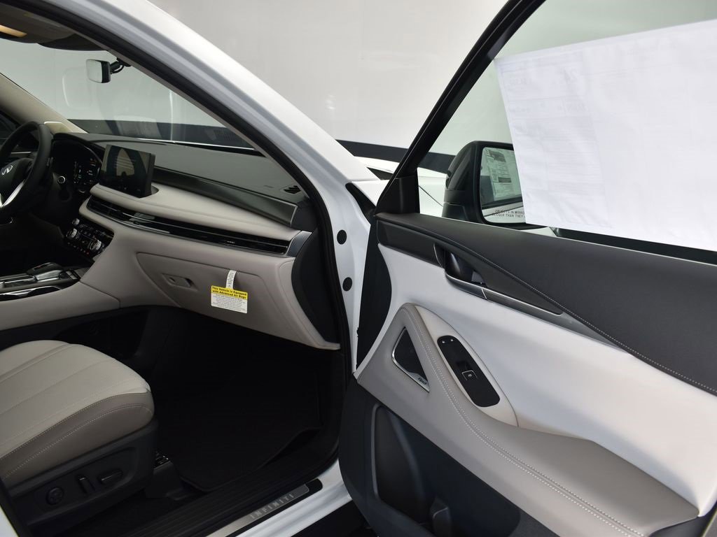 New 2026 INFINITI QX60 Luxe w/ Cargo Package image 21