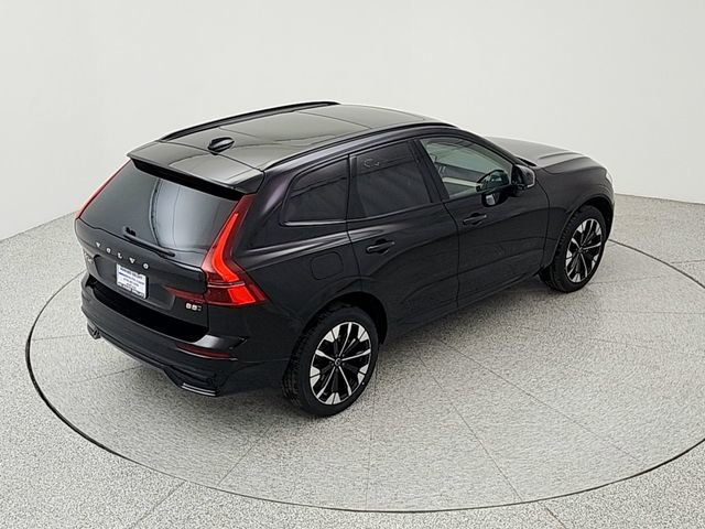 New 2026 Volvo XC60 B5 Plus w/ Climate Package image 33