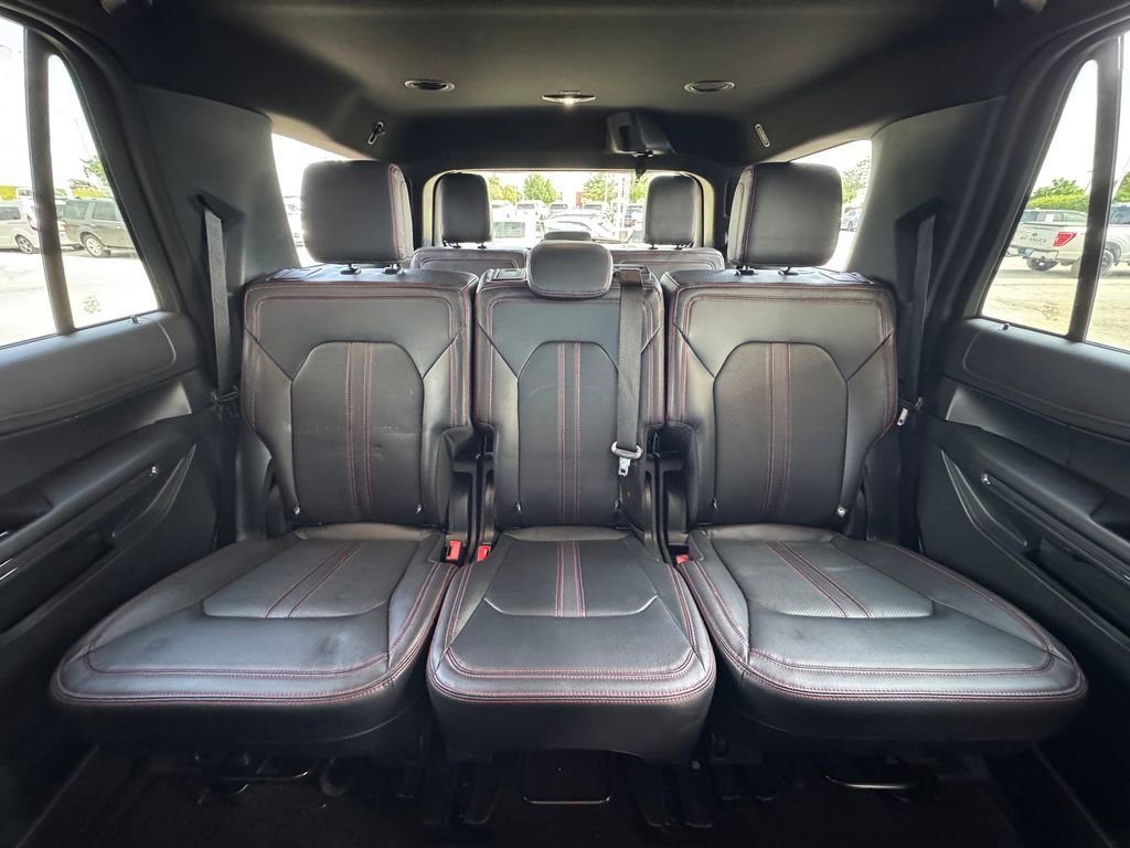 Used 2023 Ford Expedition Limited AWD/4WD image 30
