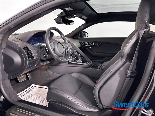 Used 2022 Jaguar F-TYPE R-Dynamic image 9