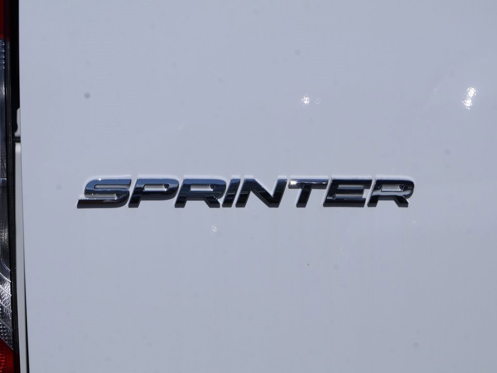 Used 2024 Mercedes-Benz Sprinter 3500 image 9
