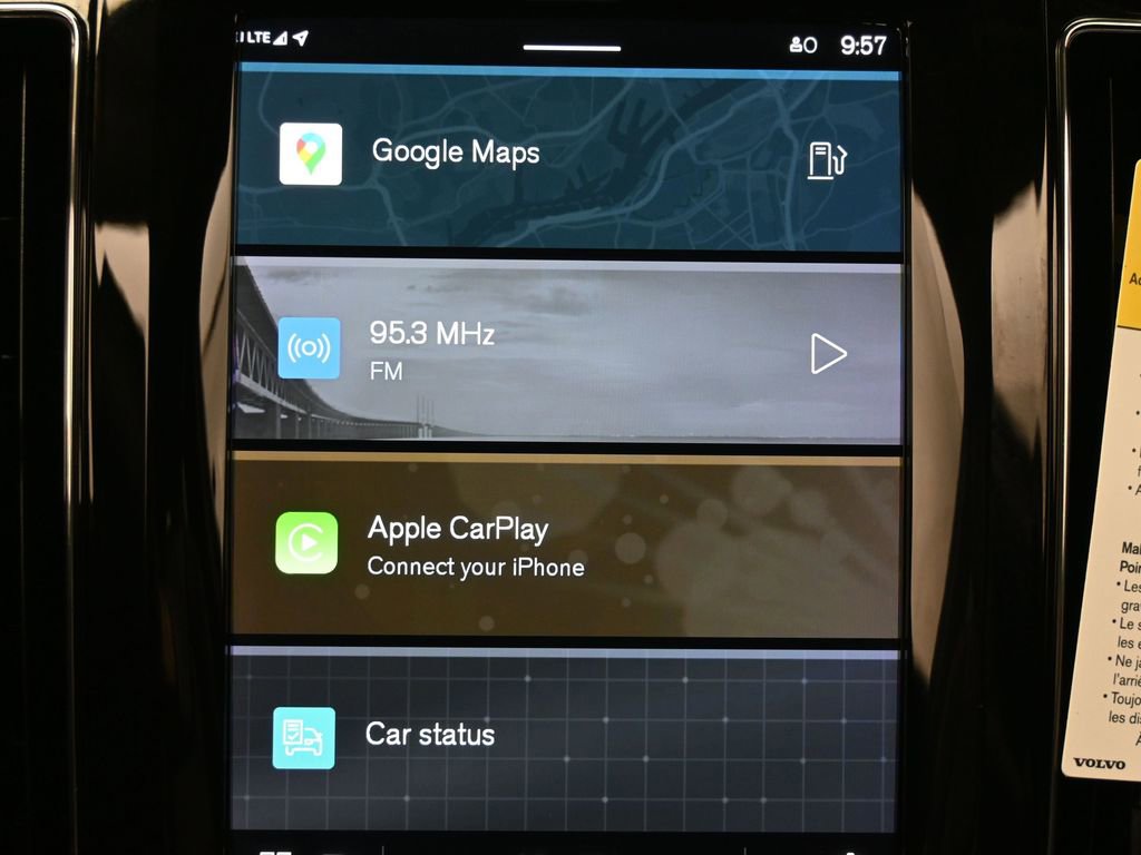 Used 2023 Volvo XC60 B5 Plus w/ Protection Package Premier image 10