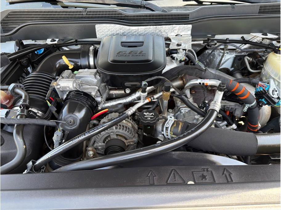 Used 2015 Chevrolet Silverado 2500 High Country w/ Duramax Plus Package image 19