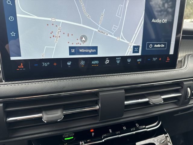 Used 2023 Lincoln Corsair AWD w/ Equipment Group 101A image 23