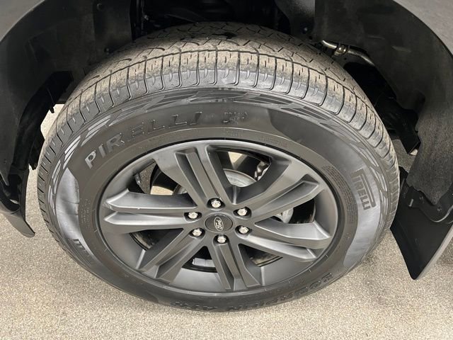 Used 2023 Ford F150 Lariat w/ Equipment Group 502A High image 18