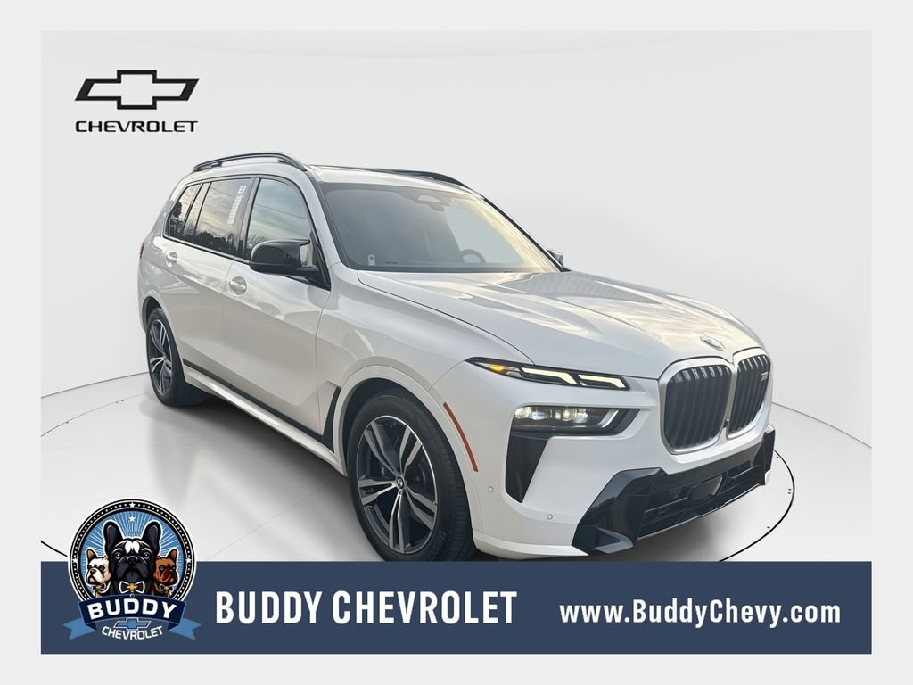 Used 2023 BMW X7 M60i image 1