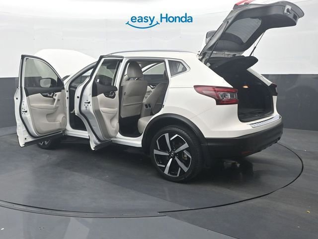 Used 2022 Nissan Rogue Sport SL AWD/4WD image 39