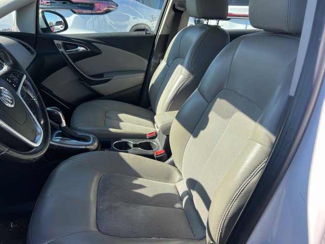 Used 2015 Buick Verano w/ Comfort Package FWD image 13